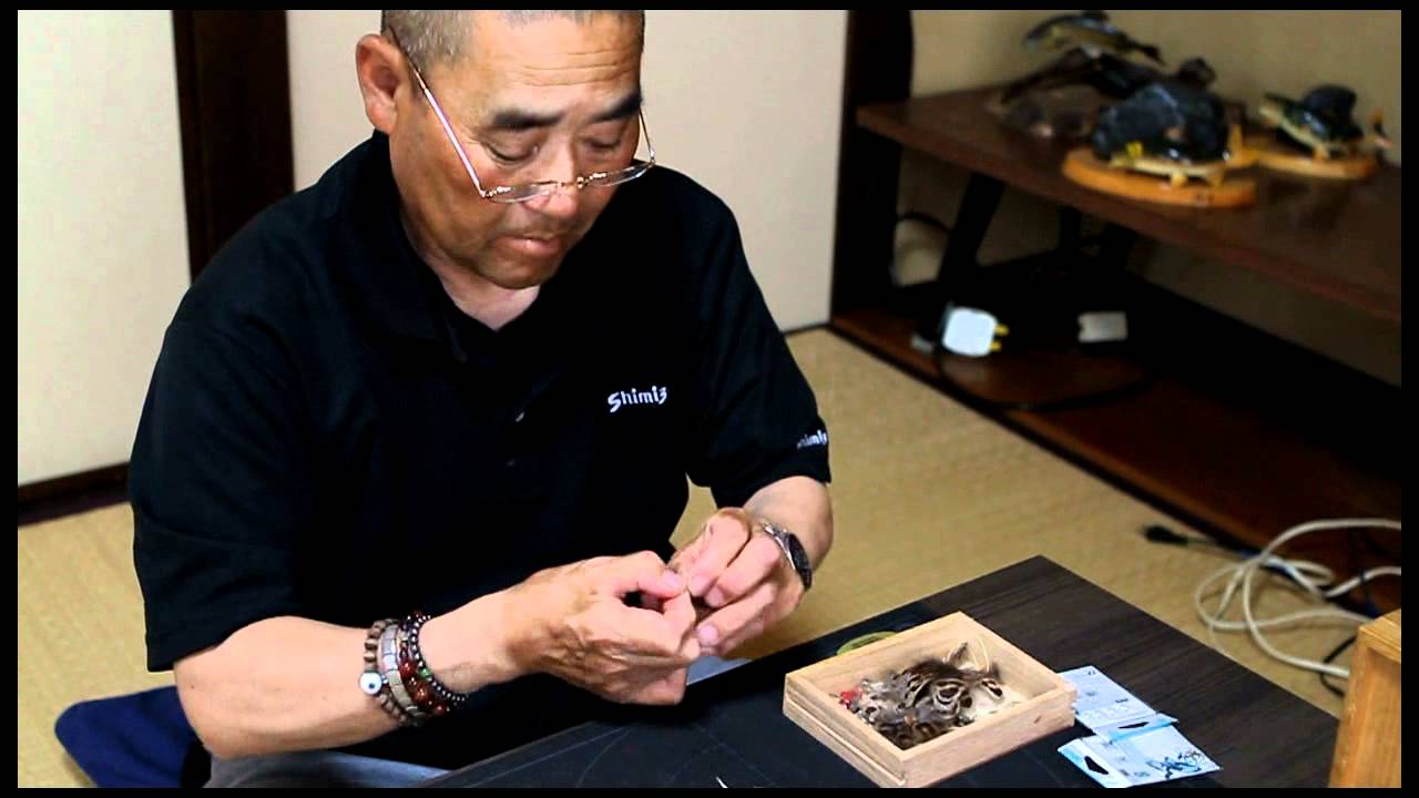 Katsutoshi Amano tenkara fly-tying